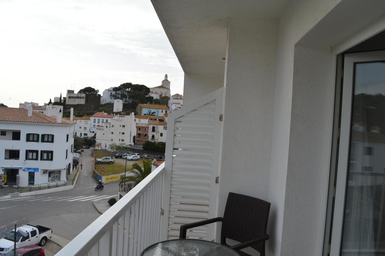 Hotel Nou Estrelles Cadaques Exterior photo