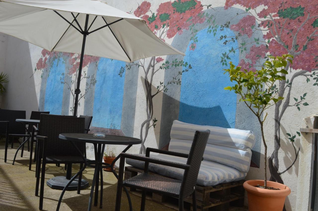 Hotel Nou Estrelles Cadaques Exterior photo