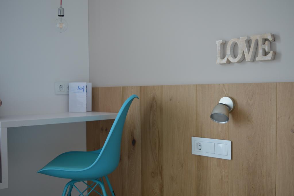 Hotel Nou Estrelles Cadaques Room photo