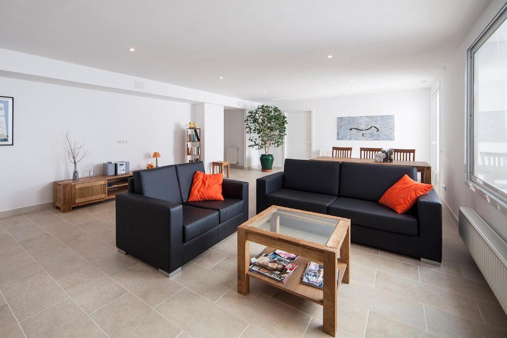 Hotel Nou Estrelles Cadaques Exterior photo